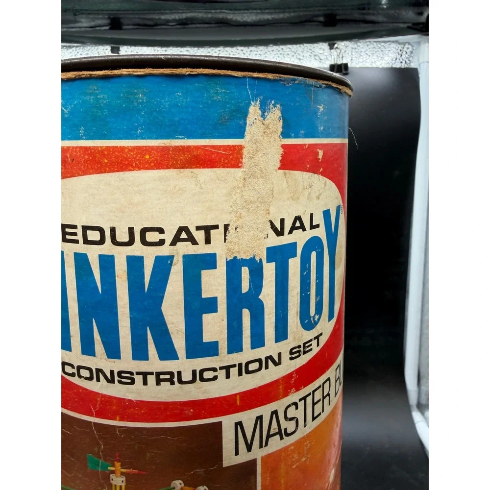 Vintage Tinkertoy Master Builder No 150 Construction Set Canister Questor 1970s